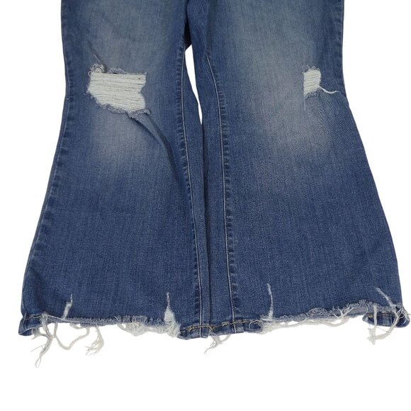 Torrid Women Sky High Kick Boot Crop Jeans Ripped Size 22 Super Soft 41955348 - Picture 3 of 16